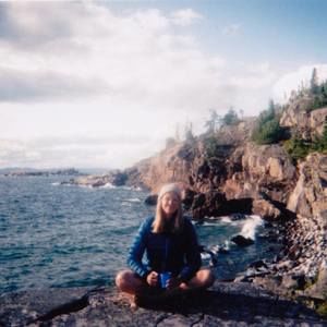 Meet your Posher, Emma